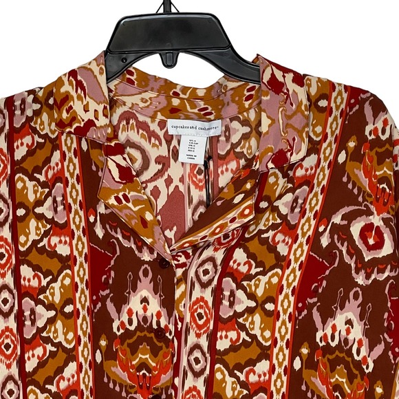 Cupcakes & Cashmere Button Up Blouse Small Women Boxy Fit Aztec Tribal Print NWT - Picture 2 of 8